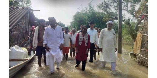 पिपरिया में बाढ़ पीड़ितों को राहत: पथुआ पंचायत के दो केंद्रों पर शुरू होगी सामुदायिक रसोई